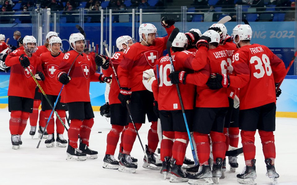 Отборът на Швейцария ще играе на четвъртфиналите на хокейния турнир
