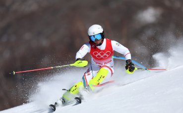 Българските представители в мъжките състезания по ски алпийски дисциплини на