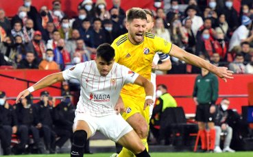 Севиля и Динамо Загреб играят при 1 1 в първи плейофен мач