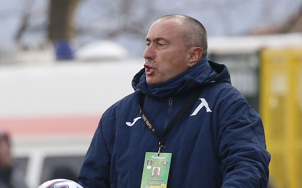 Марин Петков ще излезе като централен нападател за Левски в