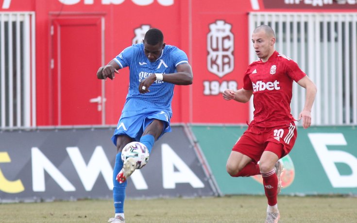 Феновете на Левски изкупиха билетите за гостуването на ЦСКА 1948