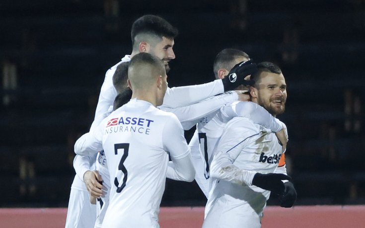 Обрат срещу Берое прати Славия на 1/2-финал за Купата