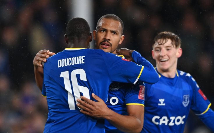 Евертън не изпита затруднения срещу Боръм Ууд