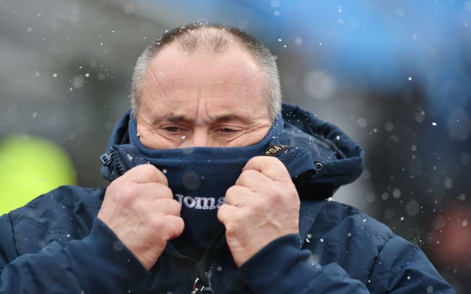 Наставникът на Левски Станимир Стоилов бе бесен след дербито с