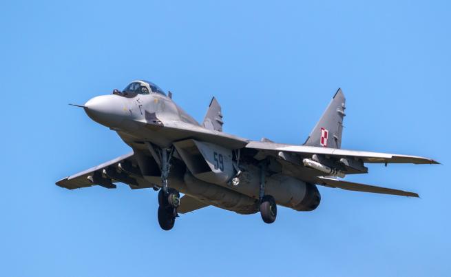 Полша е готова да предостави всичките си изтребители МиГ-29 на разположение на САЩ