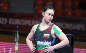 Ванеса Калоянова ще спори за бронза при най тежките в