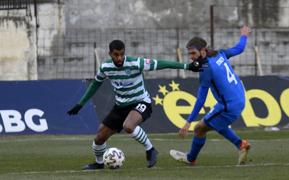 Черно море постигна трудна, но важна победа с 2:0 над