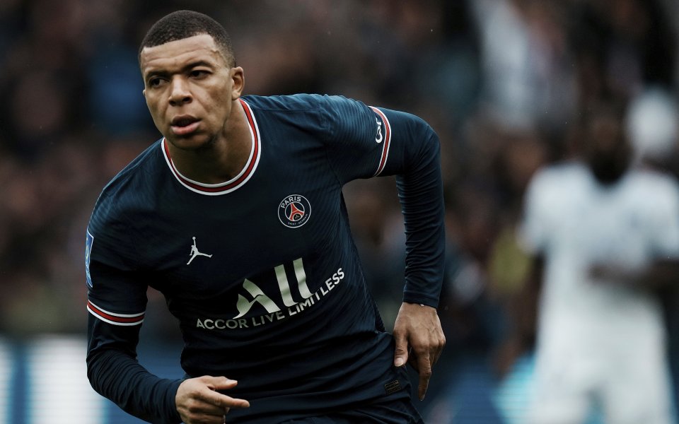 Привържениците на Пари Сен Жермен осигуриха много хладно посрещане на