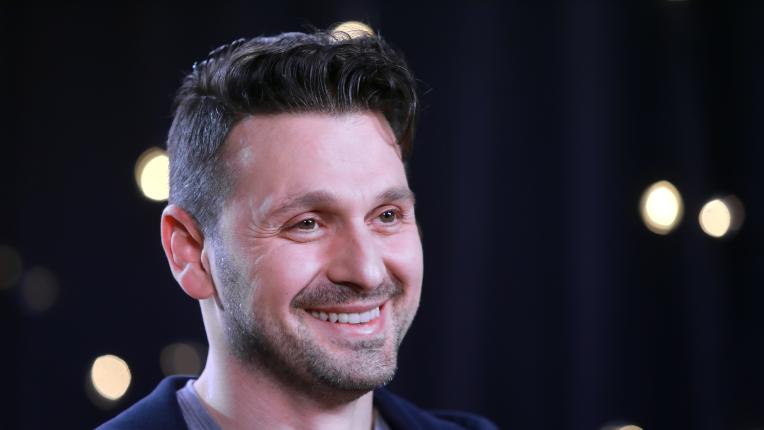  Александър Сано на посетители на Edna.bg 