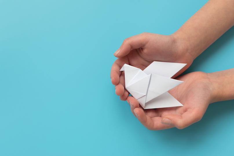 <p>1) Оригами</p>