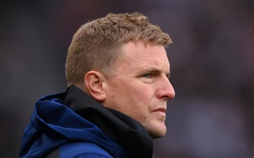 Мениджърът на Нюкасъл Еди Хау е приел факта че постоянно ще