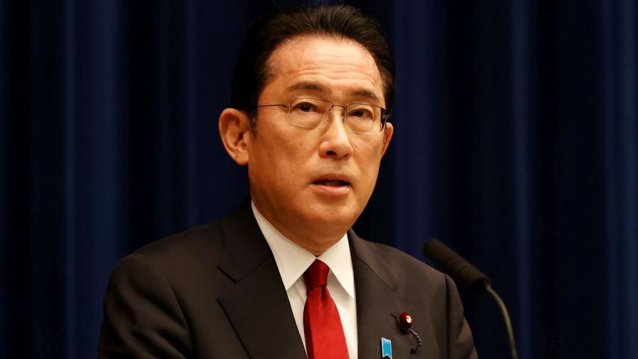 Премиерът на Япония продължава предиборната кампания въпреки смъртта на Шиндзо Абе
