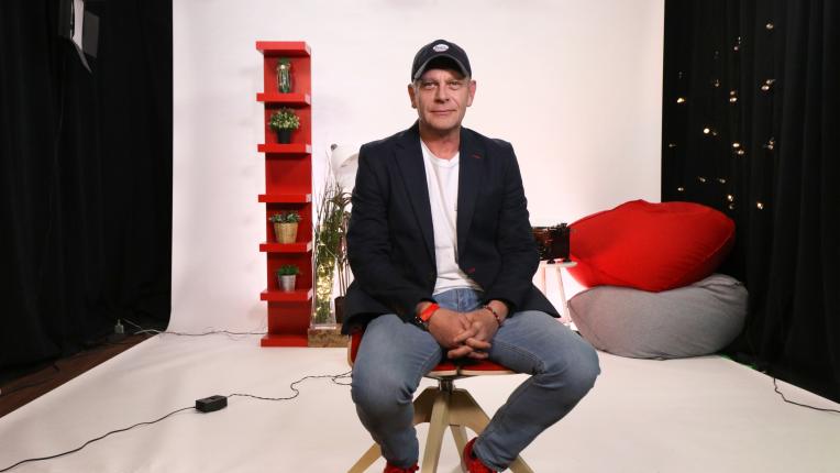  Юлиян Вергов на посетители на Edna.bg 