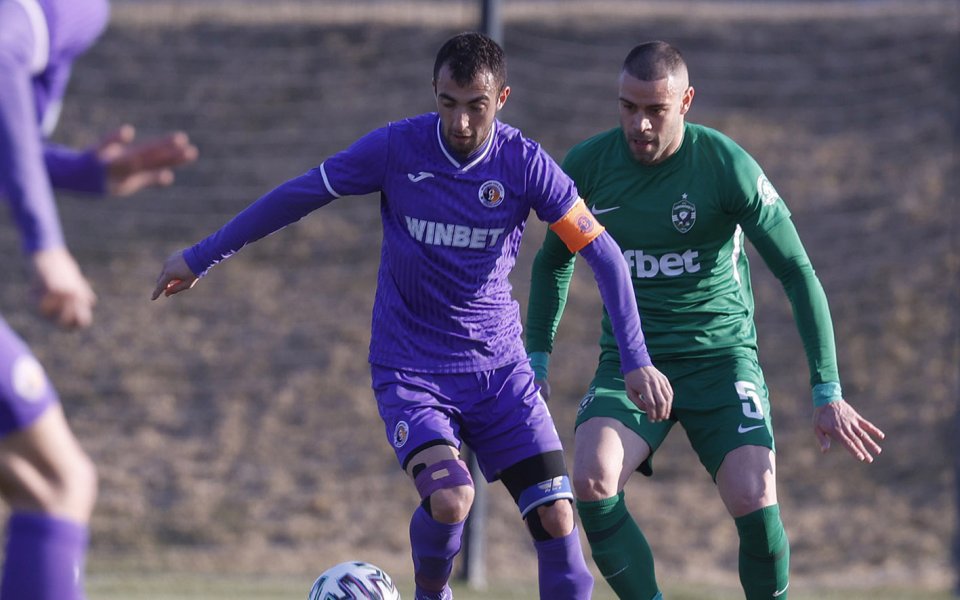 Етър и Монтана излизат един срещу друг в последен двубой