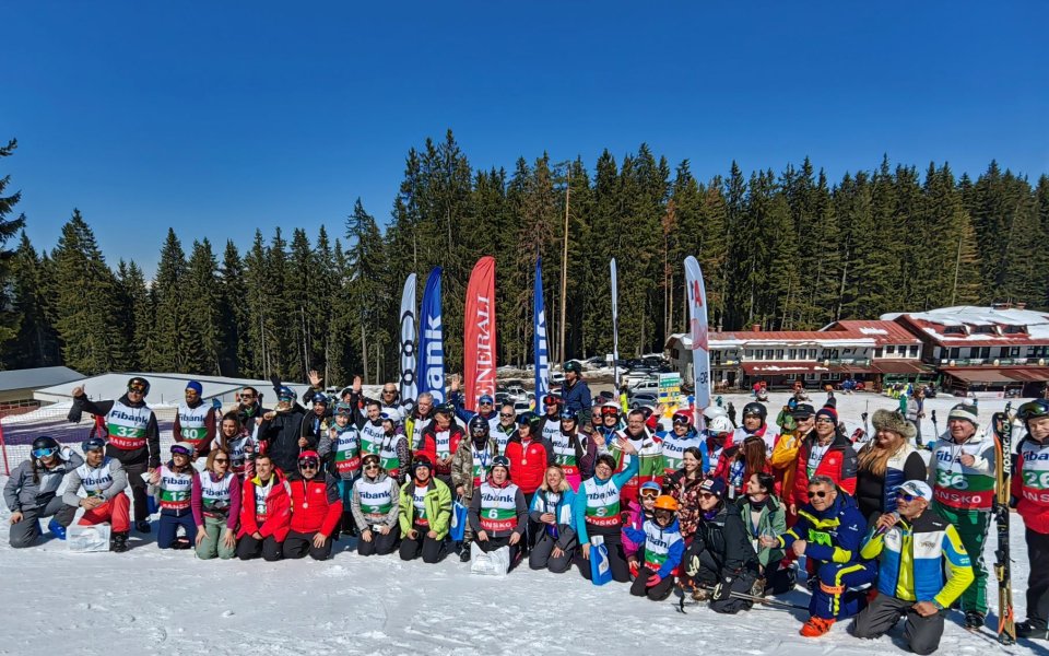 Рекорден брой участници в държавното по ски за журналисти в Банско
