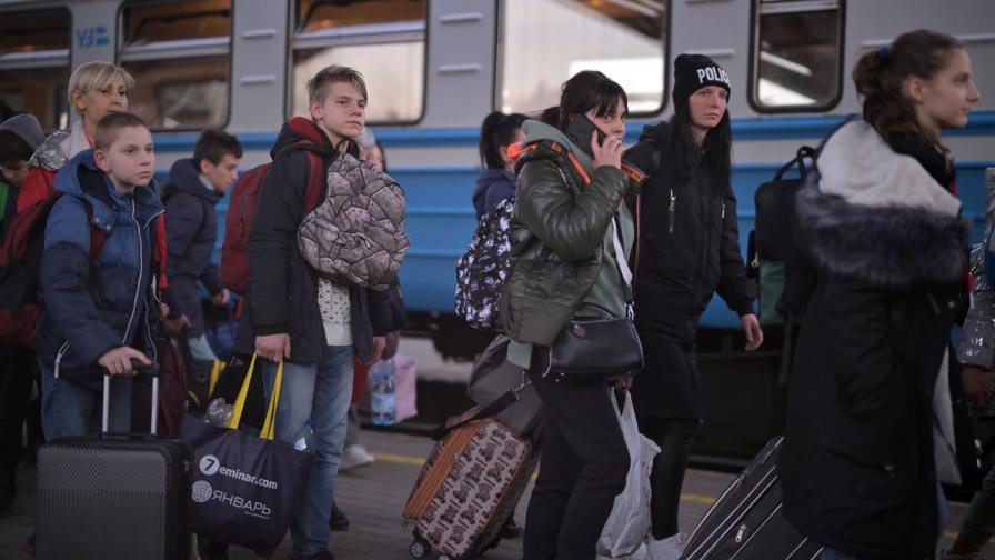 Украйна: Спираме евакуацията на цивилни заради руски провокации