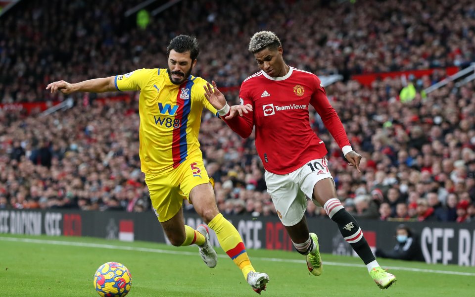 Манчестър Юнайтед ще играе с Кристъл Палас на стадион &bdquo;Мелбърн