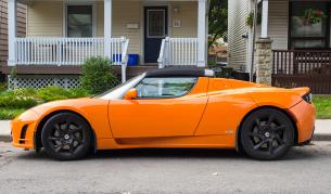 Tesla Roadster 2014