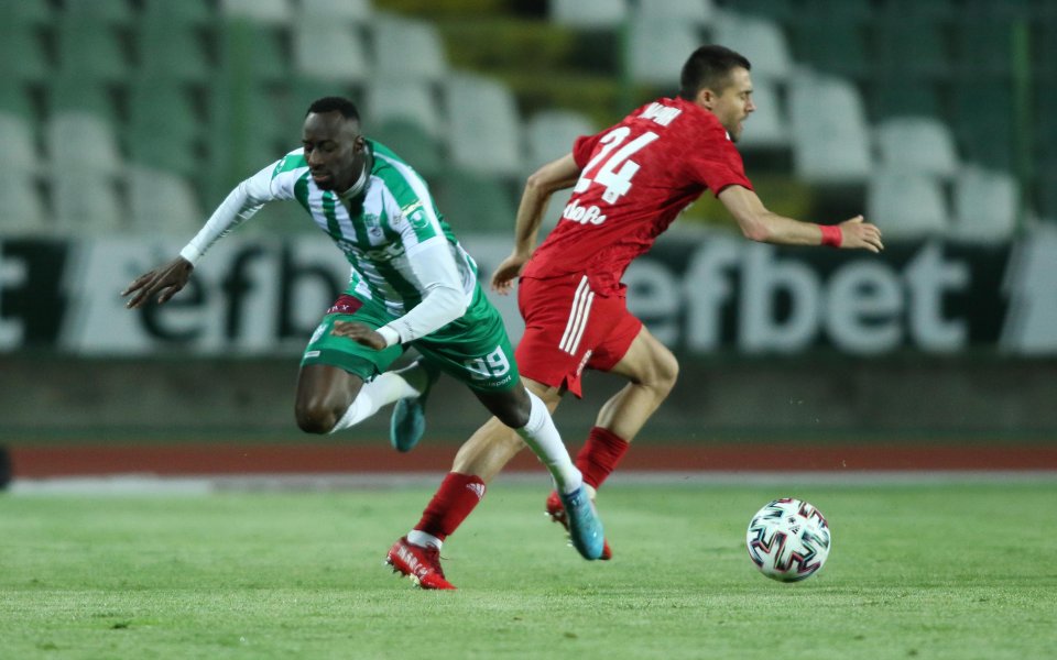 Отборът на Берое надви ЦСКА 1948 с минималното 1:0 в