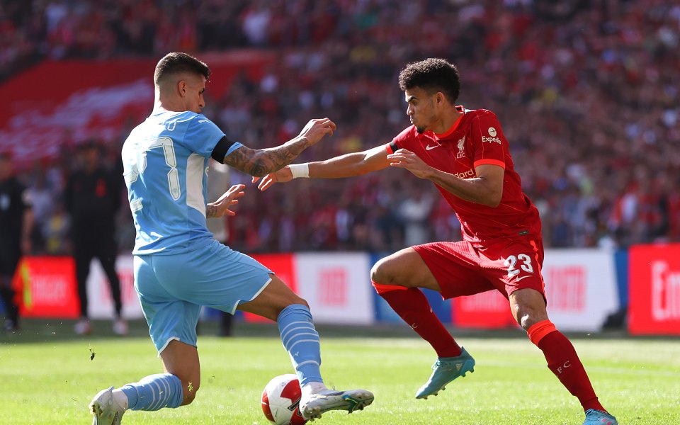 Отборите на Манчестър Сити и Ливърпул играят при резултат 1:3