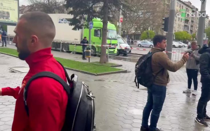 ЦСКА е на Националния стадион за мача с Левски
