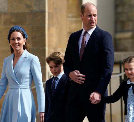 Принц Джордж и принцеса Шарлът за първи път се присъединиха