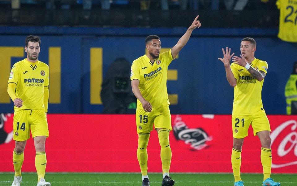 Виляреал надви с 2:0 у дома Валенсия в мач от