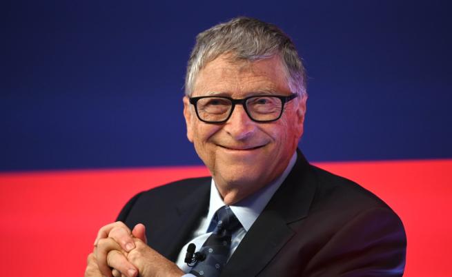 Бил Гейтс след развода: Сам съм във вила с 18 бани