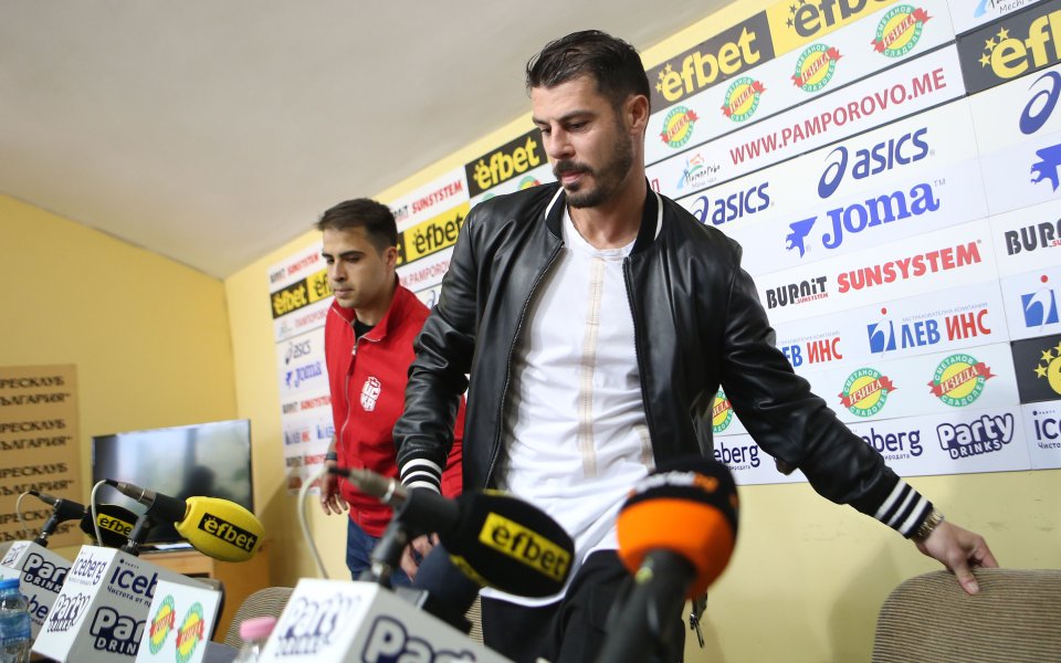 Пресконференция и награждаване на Галин Иванов от ЦСКА 1948 избран за играч на 28-ия кръг в efbet Лига, 05.05.2022 г.