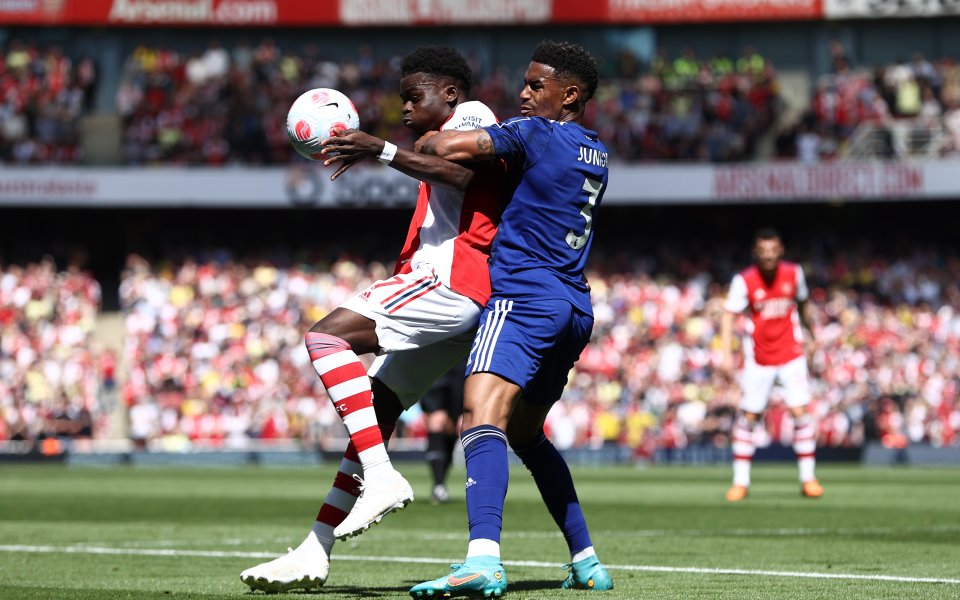 Отборът на Арсенал посреща този на Лийдс Юнайтед в мач