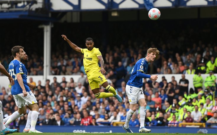 Брентфорд разплака девет от Евертън в битката им за оцеляване