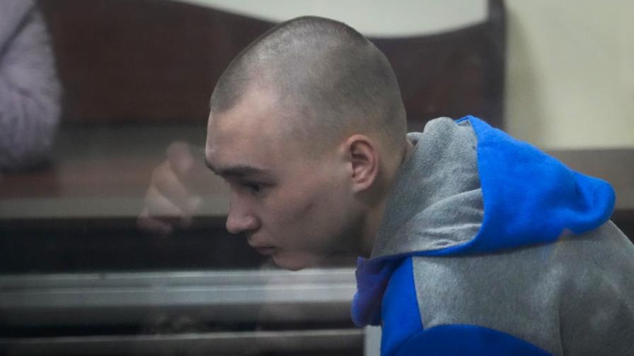 <p>Войник се призна за виновен за престъпления в Украйна</p>