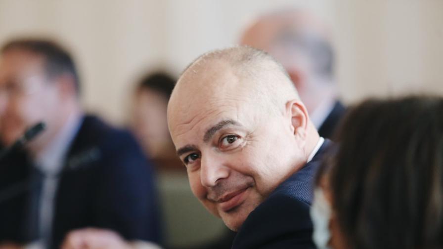 Свиленски: Ако падне правителството Борисов се връща на власт