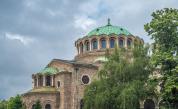 Мощите на Методий и Кирил вече са в България