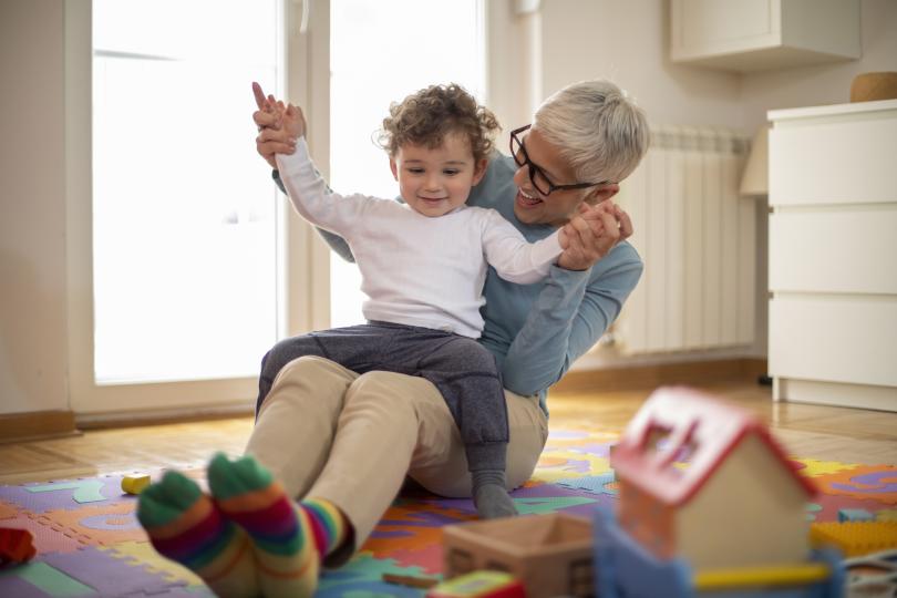 10 цитата, с които да изразите обич на баба и дядо