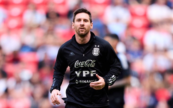 Лудост! 15 хиляди гледат тренировка на Меси в Испания (видео)