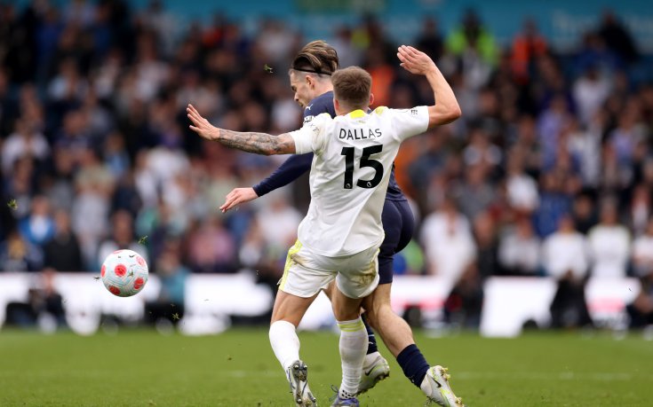 Ужас! Футболист на Лийдс прекрати кариерата си след удар с Джак Грийлиш