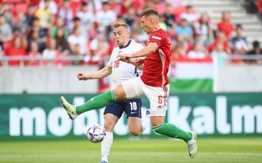 Унгария и вицеевропейският шампион Англия играят при резултат 0 0 на