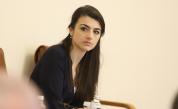 Лена Бориславова: Обявена е война на парламента