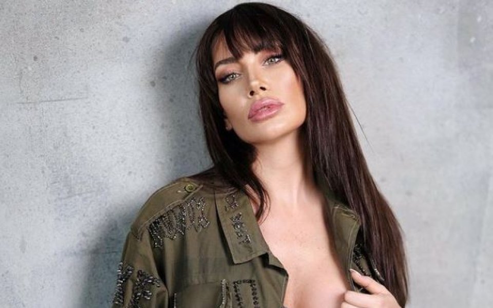 Една от многото бивши приятелки на Кристиано Роналдо - ,