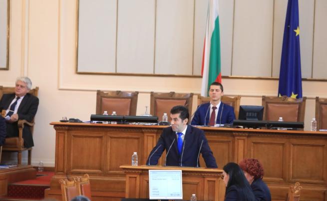 Кирил Петков отчете успехите на правителството
