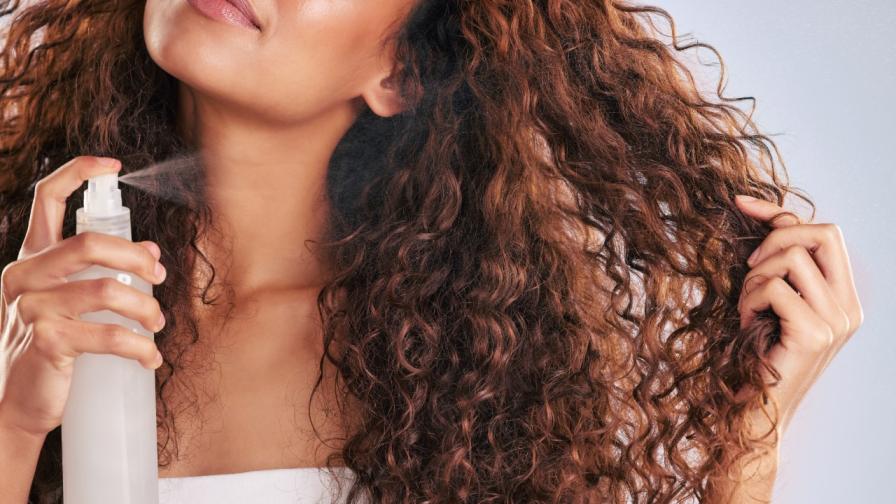 Лятна грижа за косата: Съвети и трикове за здрава и красива коса