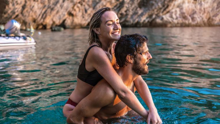  Трите зодии, на които лятото ще донесе доста романтика и пристрастености 