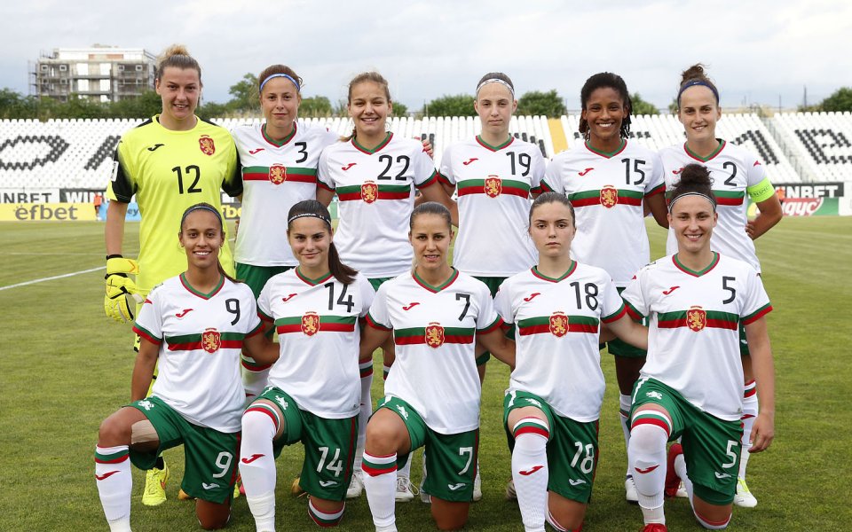 Женският национален отбор на България отстъпи с 0:2 от Израел