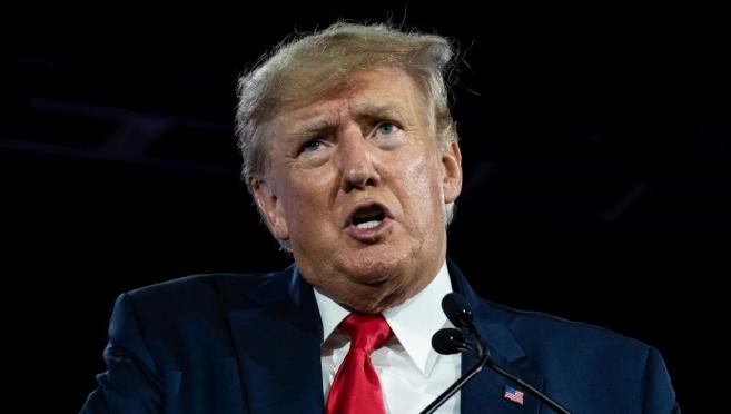  Доналд Тръмп 