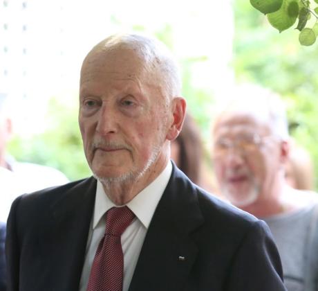 На 16 юни 1937 г в царския дворец в София