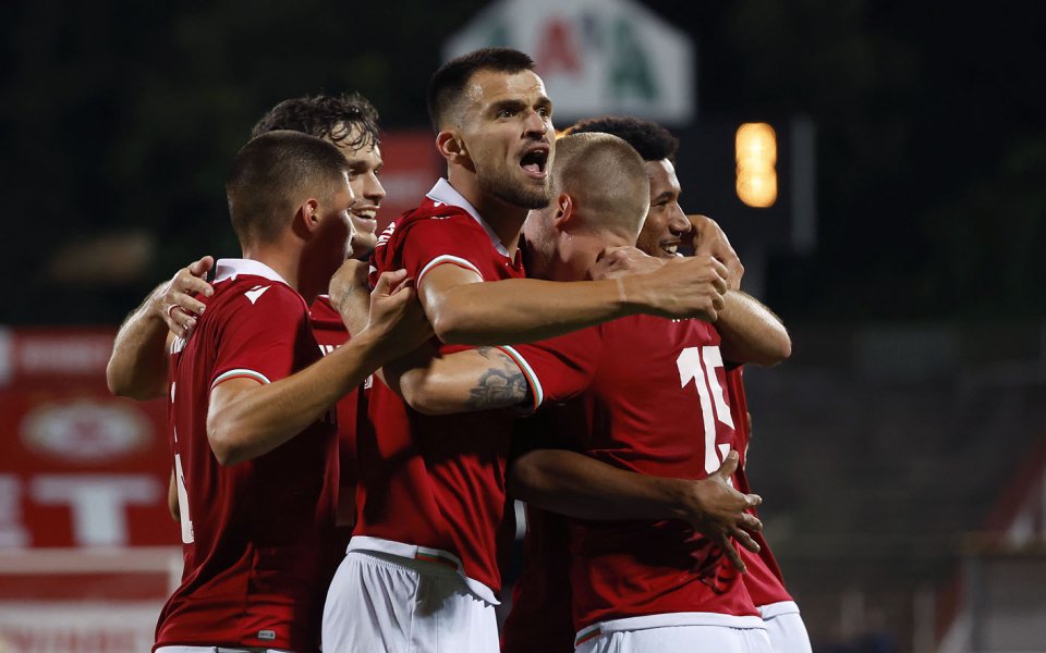 Отборите на ЦСКА и Арда играят при резултат 3:0 на