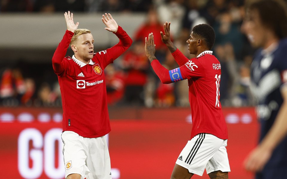 Отборът на Манчестър Юнайтед победи австралийския Мелбърн Виктори с 4:1