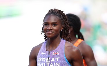 Сребърната медалистка на 100 метра от Доха 2019 Дина Ашър Смит