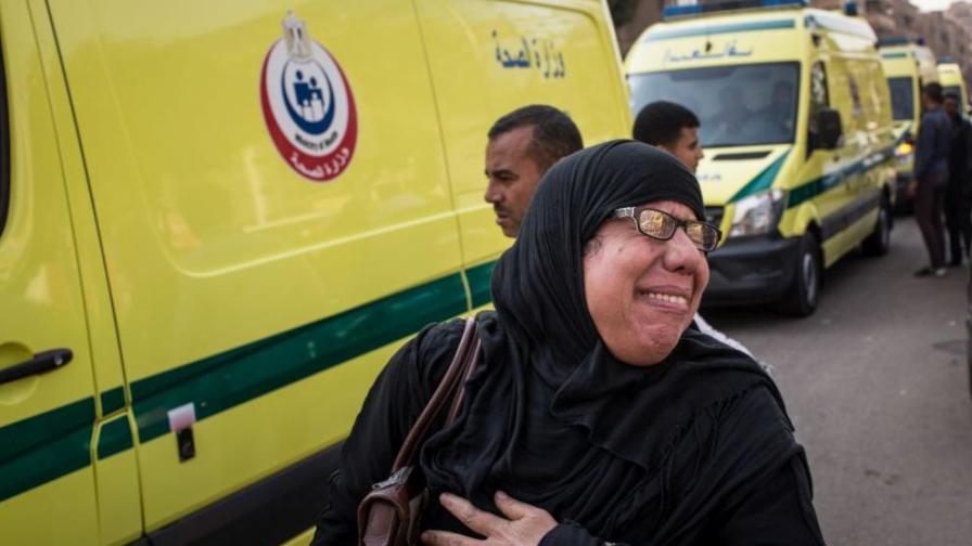 32 души загинаха в автобусна катастрофа в Египет